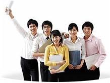 第四重創(chuàng)就業(yè)服務(wù)：訂單式校企合作，畢業(yè)即就業(yè)服務(wù)。