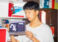 <b>努力，只是為了讓自己不再迷茫</b>