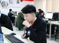 <b>“新華瀾庭集杯”互聯(lián)網(wǎng)職業(yè)技能大賽盛大啟幕</b>