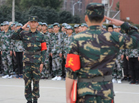 <b>退伍季來臨，退伍軍人不用愁！用技能武裝續寫軍人不凡！</b>