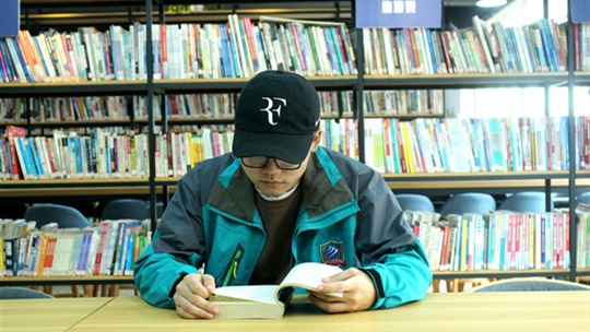 <b>高考落榜不氣餒，來新華演繹精彩人生</b>