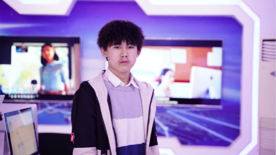 <b>歷經(jīng)艱辛，不遠(yuǎn)萬(wàn)里來(lái)新華追夢(mèng)！</b>