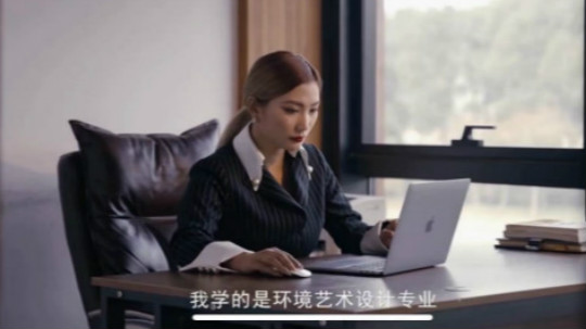 <b>人人出彩，新華讓我走的更遠(yuǎn)！</b>