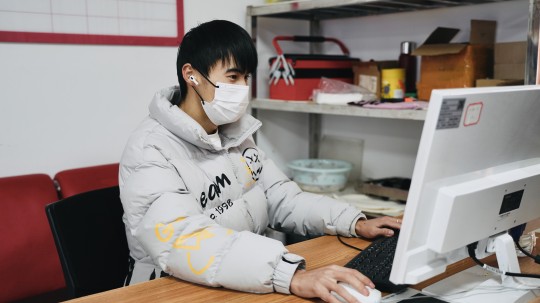 <b>優(yōu)秀學(xué)子|披星戴月，盡心竭力</b>