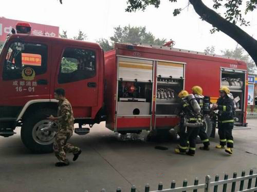 開展消防演練，增強(qiáng)消防安全意識(shí)