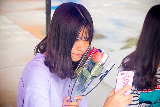 四川新華：在七夕節(jié)里，我們甜蜜蜜的開學(xué)啦