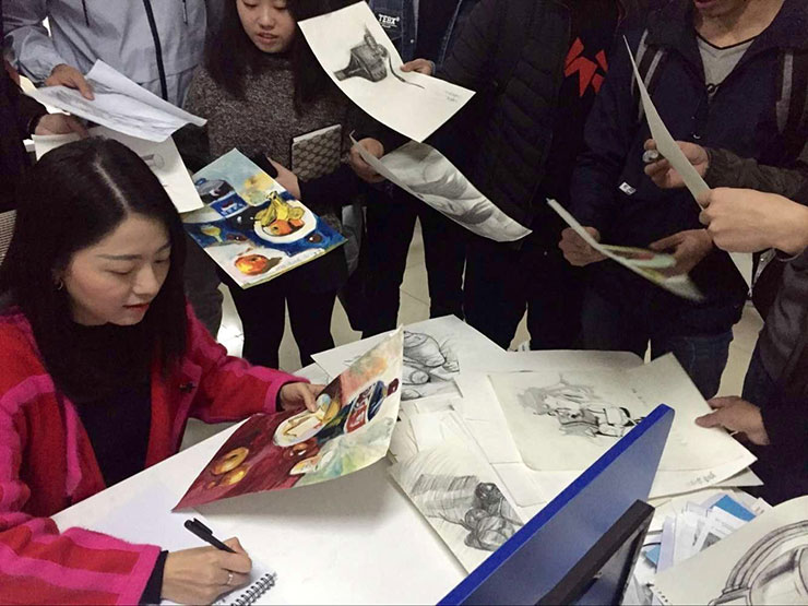 天氣涼，四川新華技能大賽火熱舉辦，學子露鋒芒