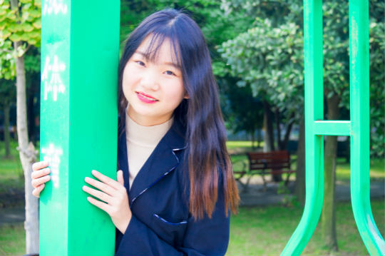 為了詩和遠(yuǎn)方，我選擇四川新華