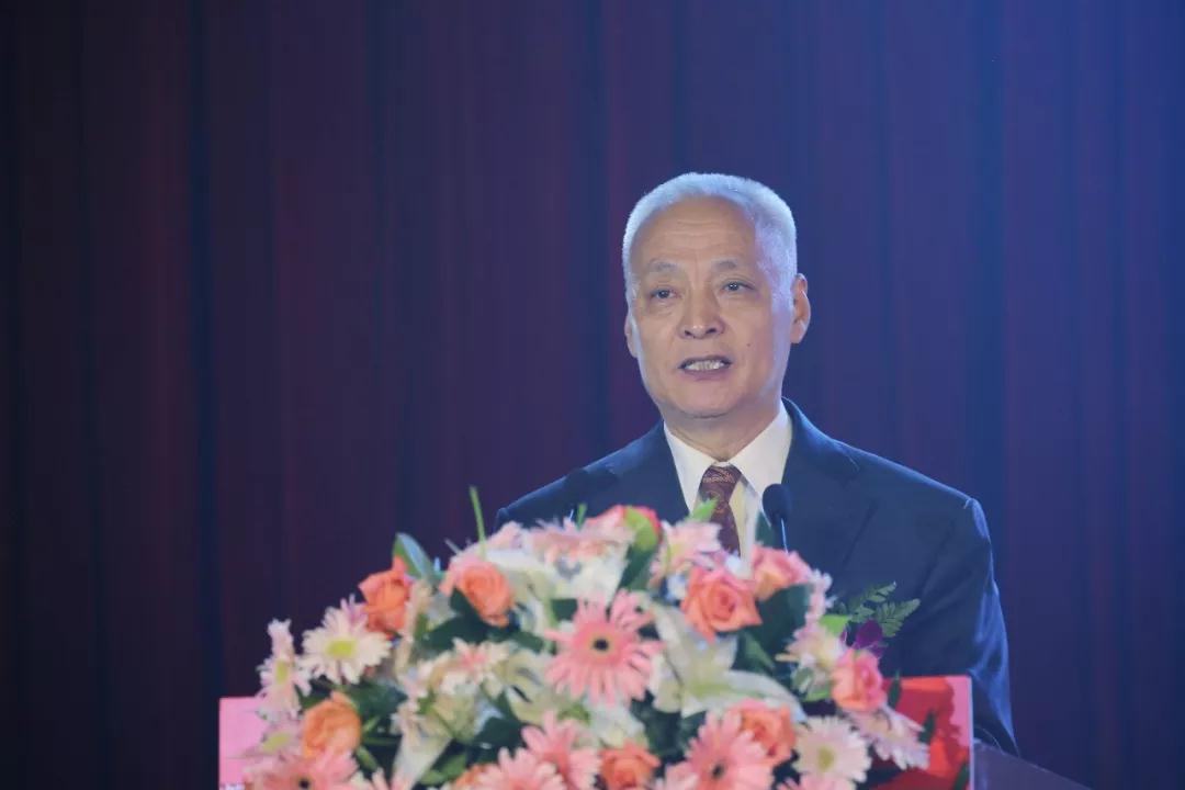 新華教育集團新華互聯網科技30周年慶典華麗綻放