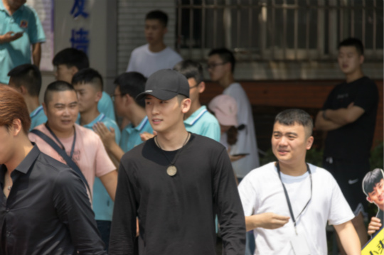 開學(xué)季，你在學(xué)校遇到明星了嗎？