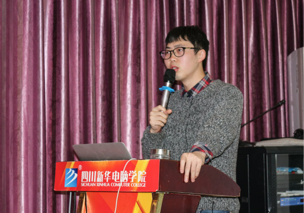 “AI時代 碼動未來”1024 《我是程序員》跟著大咖的腳步一起嗨爆未來！