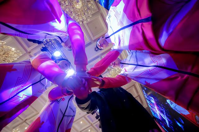 “新華互聯(lián)網(wǎng)杯”XCG英雄聯(lián)盟爭霸賽全國總決賽見證榮耀誕生！