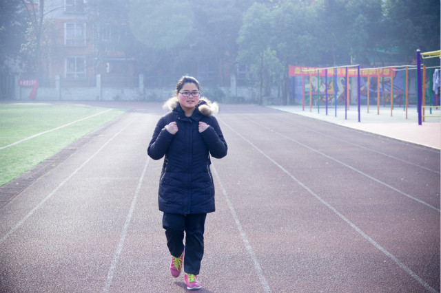 新生證言|唐琴：逆光前行的女孩，夢(mèng)想不留遺憾！