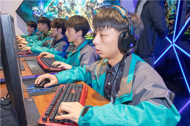 神游電競·雷神杯全國高校電競聯(lián)賽ACL精英賽成都站奏響歷史強音