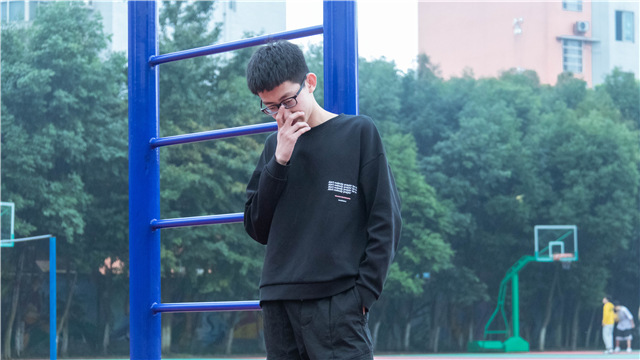 來(lái)新華學(xué)設(shè)計(jì)，為夢(mèng)想加冕