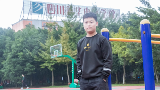 選擇新華，遇見更優秀的自己