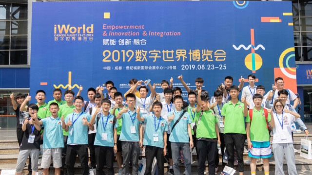 新華暖心教育，緣何成為家長們放心的學(xué)校？