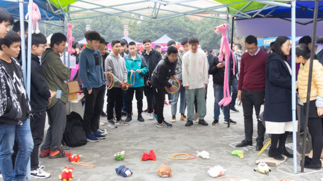 新華暖心教育，緣何成為家長們放心的學(xué)校？