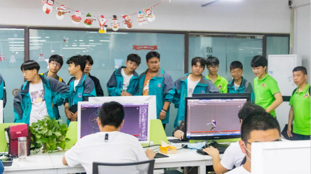 新華互聯網科技引領當代職業教育升級與變革