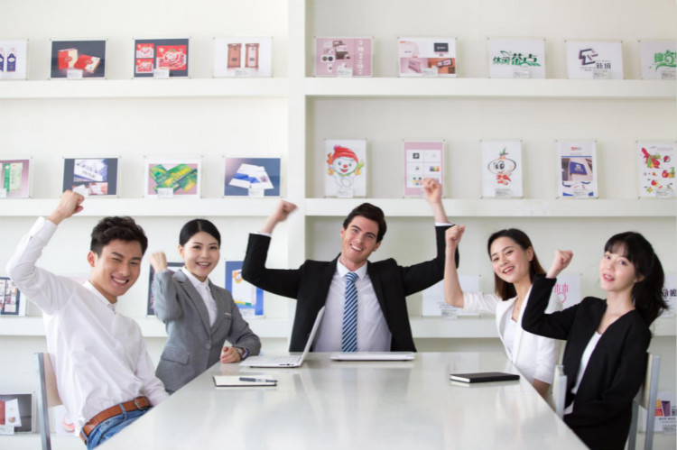 新華互聯網科技緣何能受到社會各界盛贊！