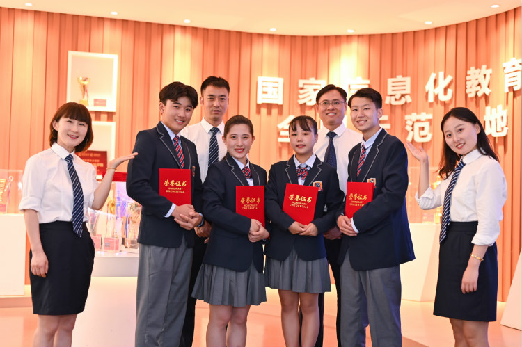 職業(yè)教育托舉新希望，如何選擇一所好學(xué)校？