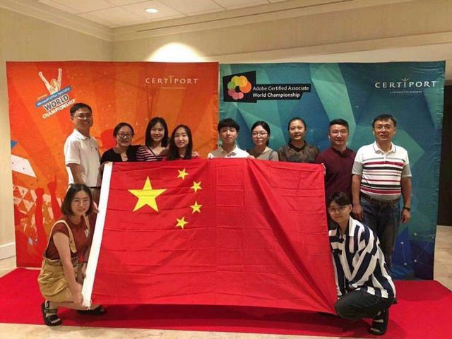 新華電腦學(xué)校青年學(xué)子就是這個(gè)樣兒！