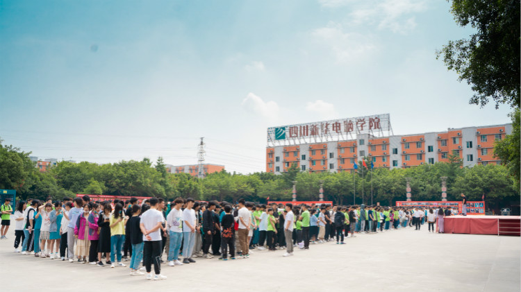 山河無恙 勇毅前行！四川新華紀念5.12汶川地震13周年！