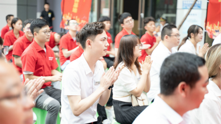 四川新華聚焦產業需求，打造高技能人才培訓基地！