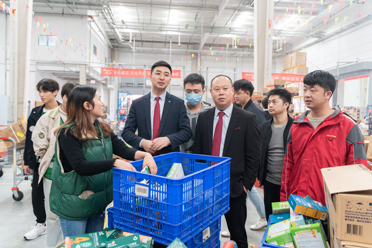情系學子|院校領導走訪京東，看望電商實訓學生！