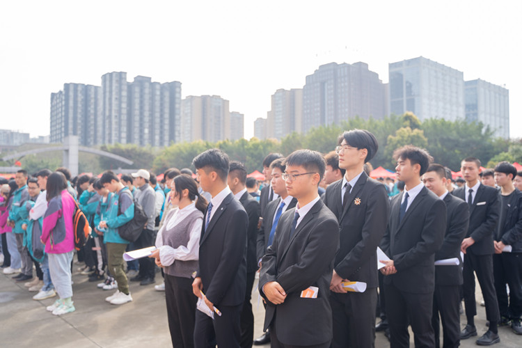 職教領(lǐng)域重磅文件發(fā)布！職業(yè)本科與普通本科學(xué)位證書具有同樣效力！