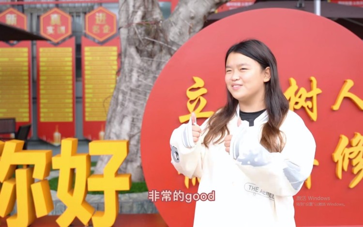 新生故事|再聚新華，共訴情誼