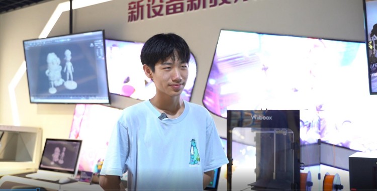 新生故事|遠(yuǎn)赴蓉城，勤奮求學(xué)