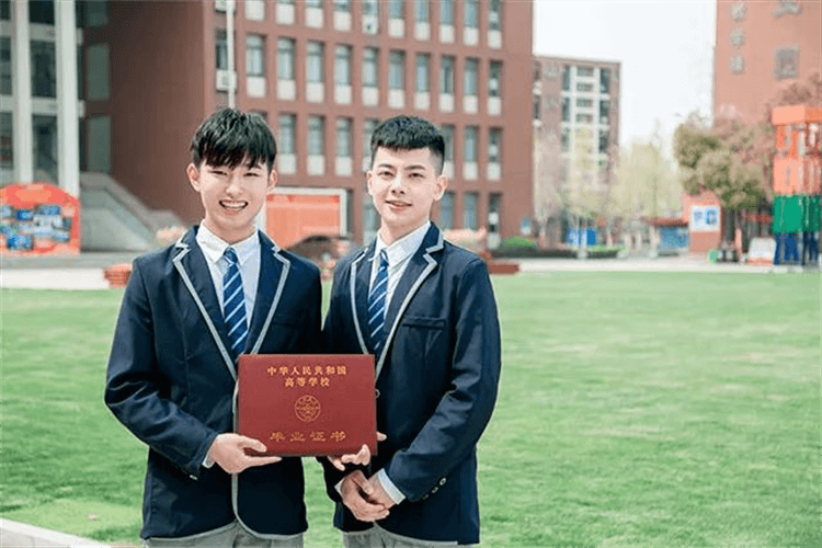 2024年春季學(xué)籍補(bǔ)錄已經(jīng)開(kāi)始，抓住最后的機(jī)會(huì)