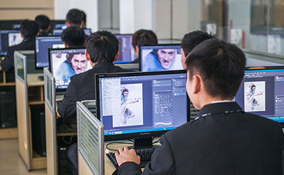 實(shí)戰(zhàn)授課，實(shí)訓(xùn)教學(xué)